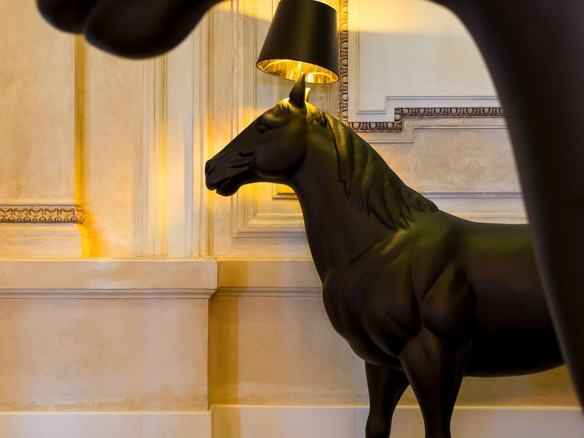 Sofitel Montevideo Casino Carrasco & Spa Экстерьер фото The horse lamp