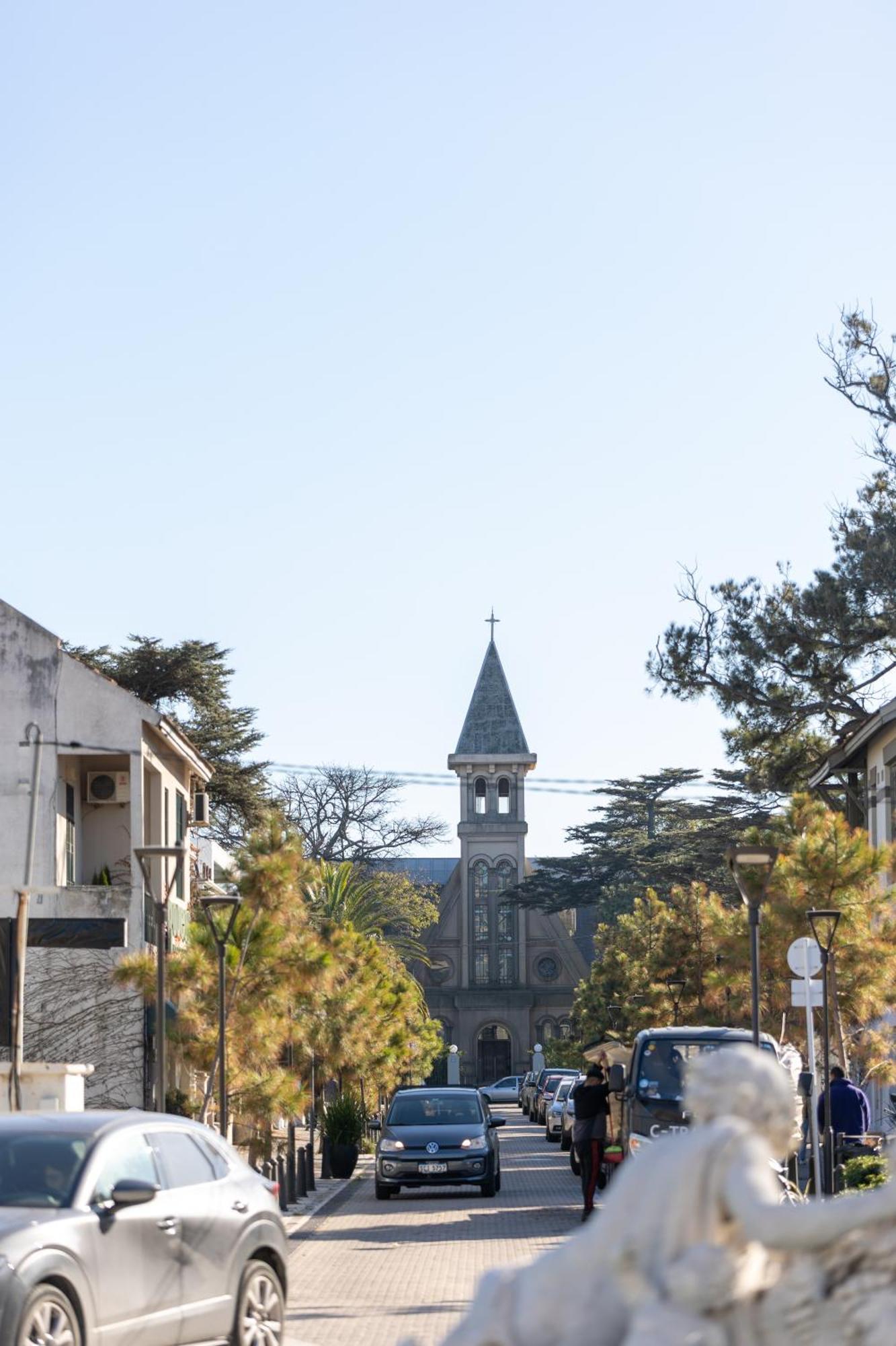 Sofitel Montevideo Casino Carrasco & Spa Экстерьер фото The bell tower of the church